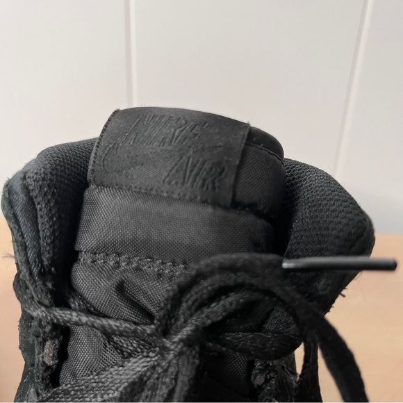 Nike Air Jordan Legacy 312 Black and Red High-Top Sneakers Men's 12 - Picture 8 of 13